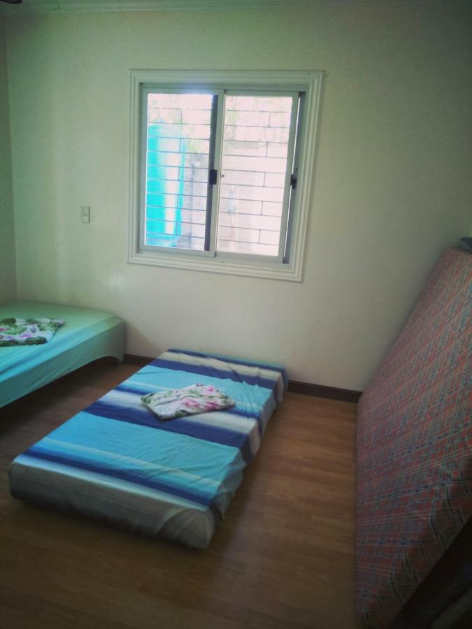 Cat Japanese Only At Uh Huh House Hostel Cebu Exterior photo
