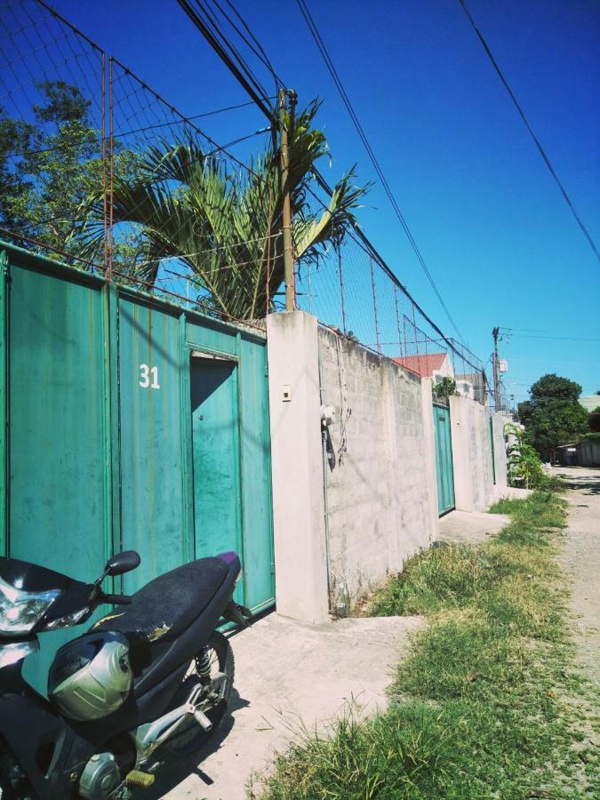 Cat Japanese Only At Uh Huh House Hostel Cebu Exterior photo